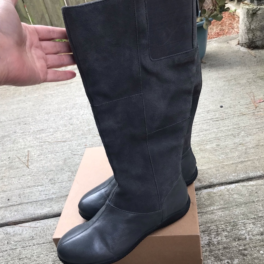 SOFTWALK HOLLYWOOD Women’s Wide Calf Boots!